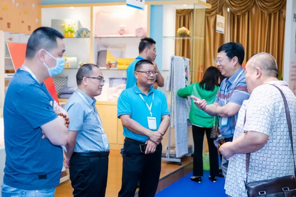 ���H�����H�A�Ҽ�2021�ﶬ��Ʒ�l(f��)����(hu��)�ɹ��e�k