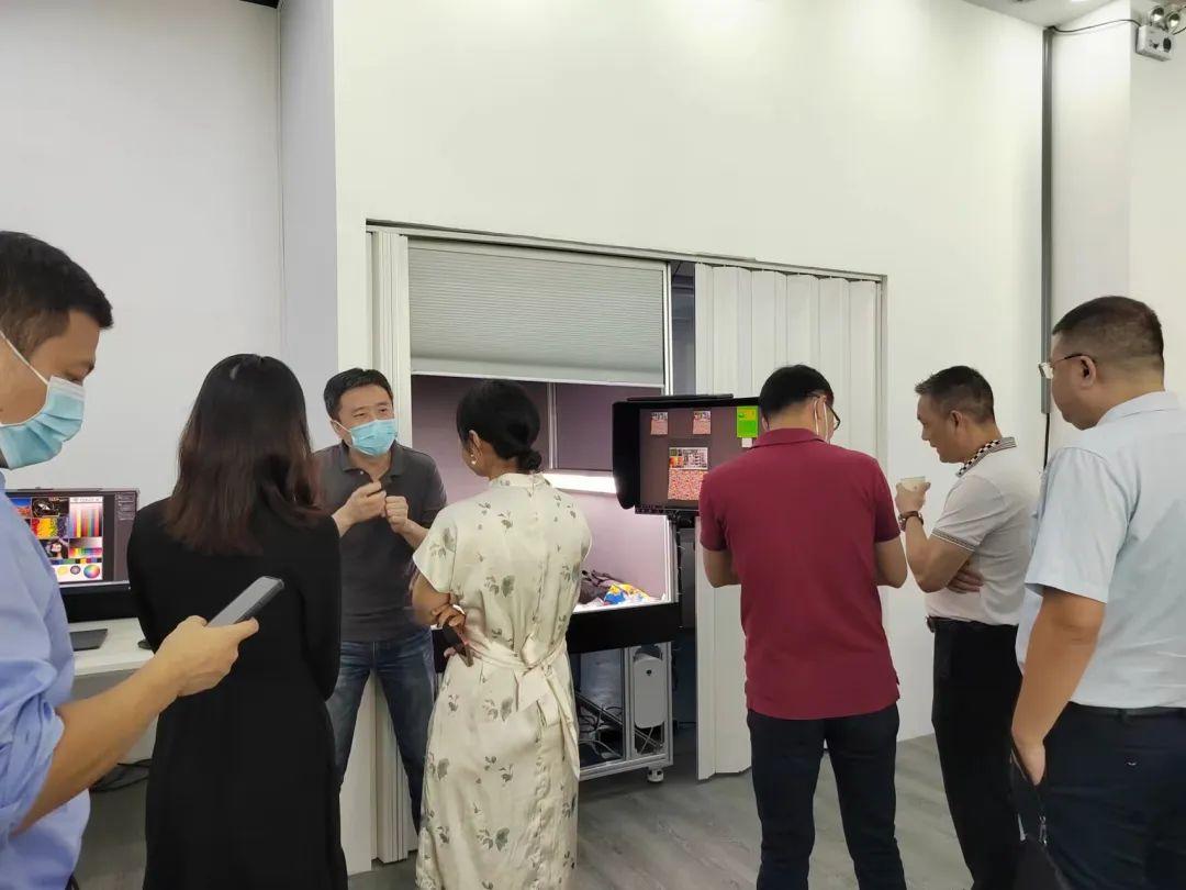 ��ʼ���Ʒ��(sh��)�aӡˇչʾ���ĳɹ���Ļ���F(xi��n)���l(f��)������ذ���Ʒ