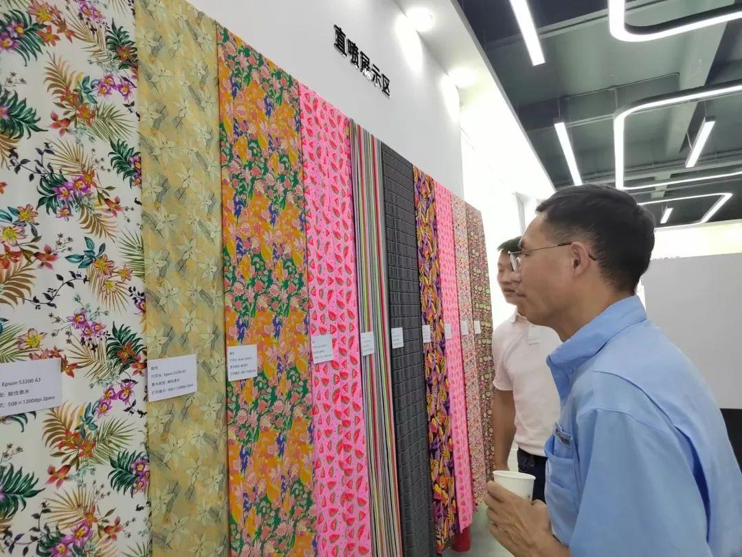 ��ʼ���Ʒ��(sh��)�aӡˇչʾ���ĳɹ���Ļ���F(xi��n)���l(f��)������ذ���Ʒ